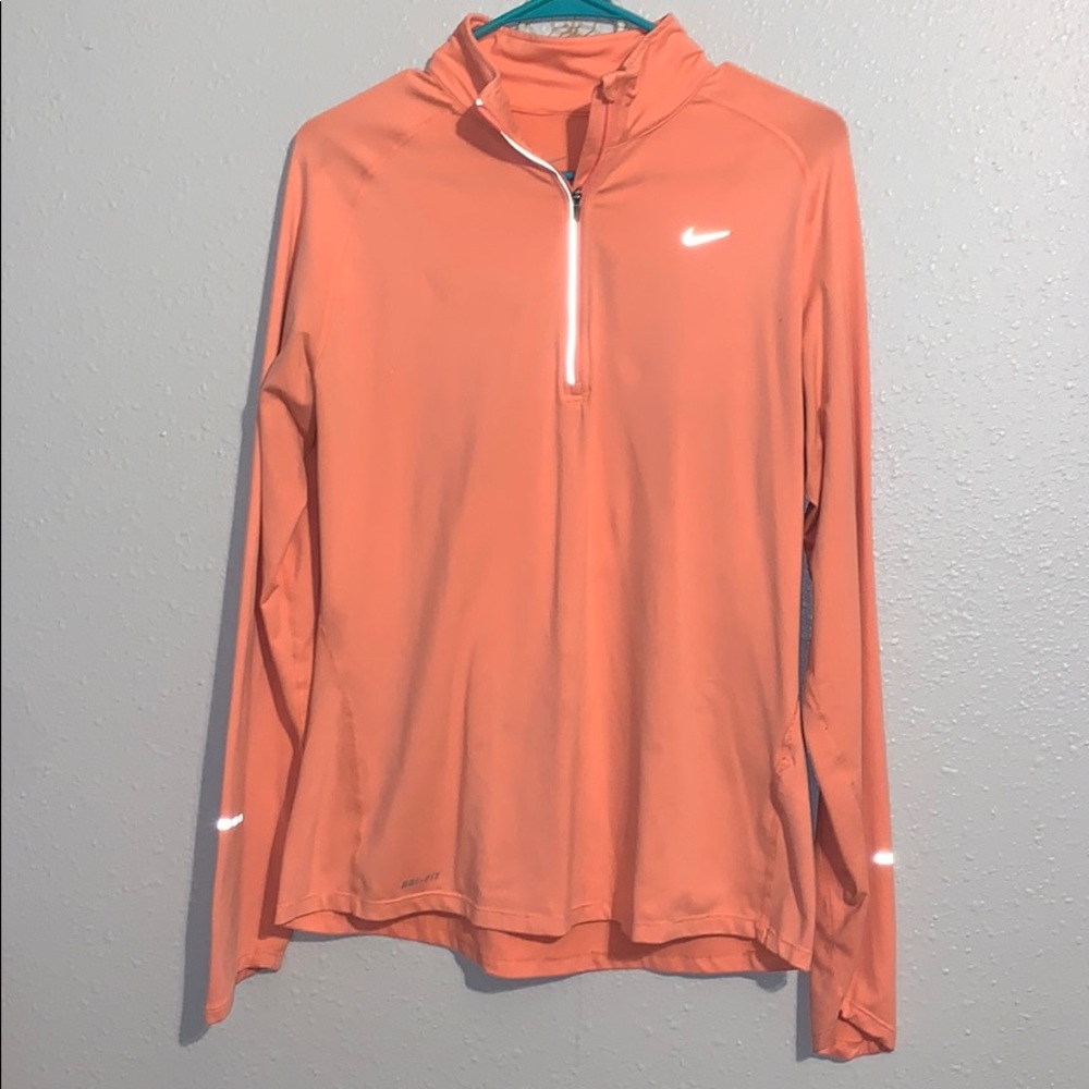 Nike element Dri-fit woman’s size large